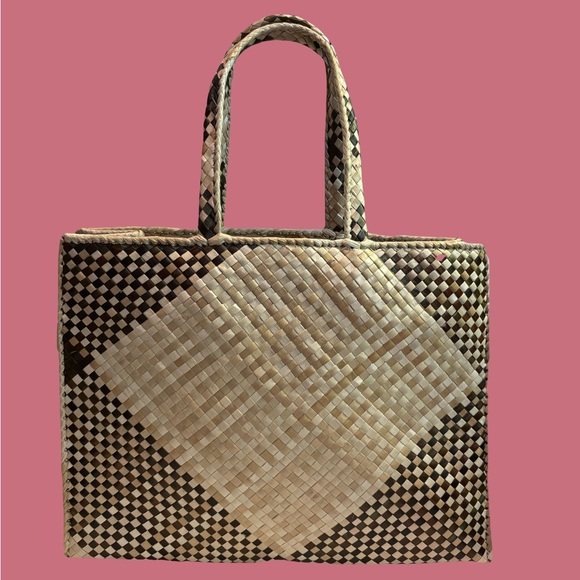 Handbags - Vintage Hand Woven Grass Bag